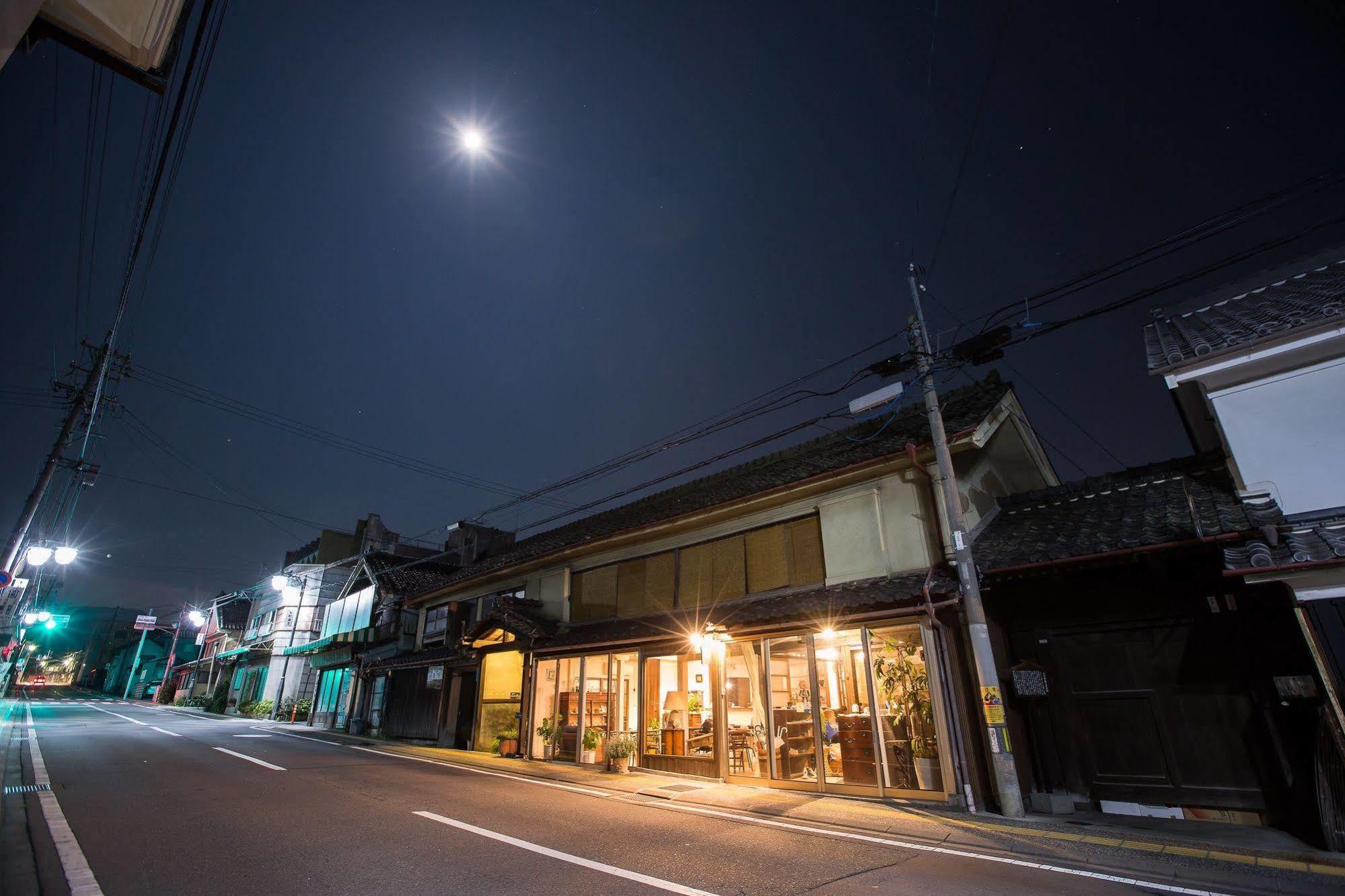 Guest House Kura Suzaka Exteriér fotografie