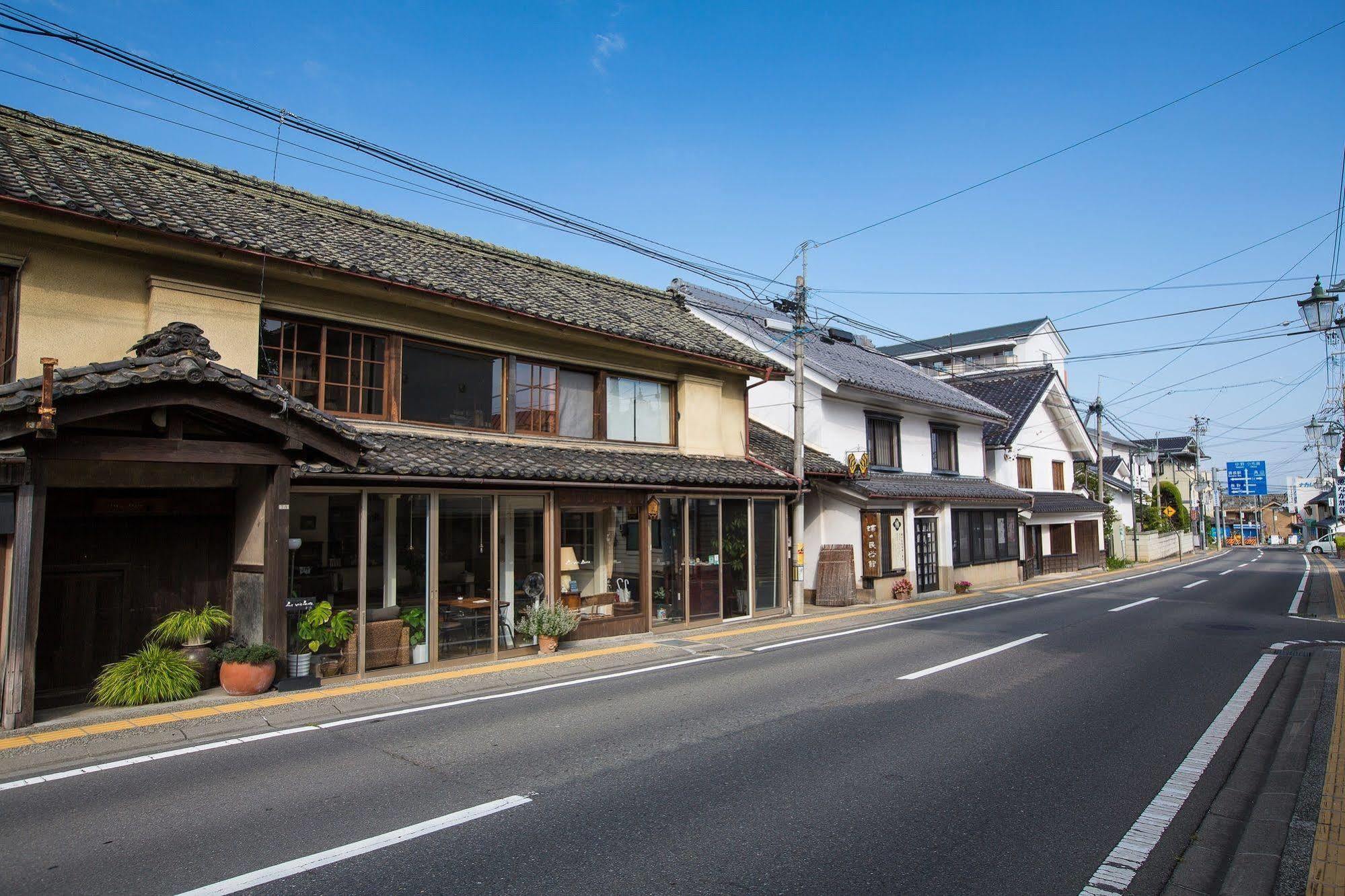 Guest House Kura Suzaka Exteriér fotografie